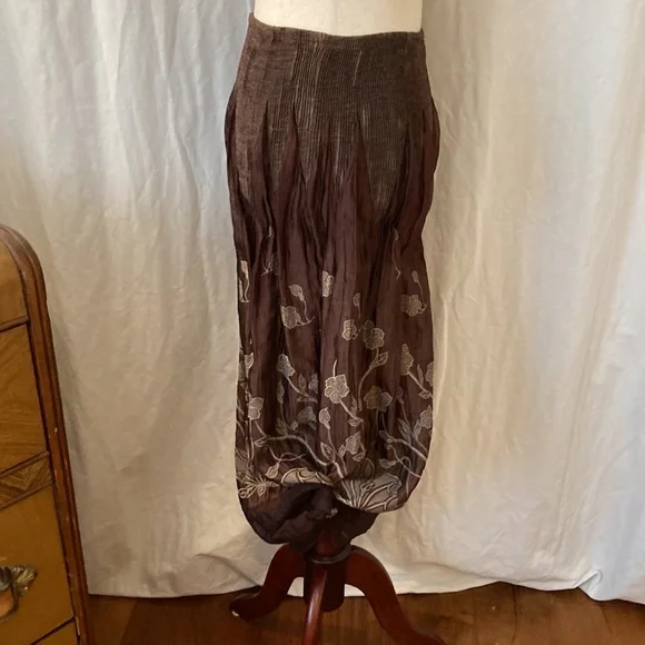 Lapis Boho sheer maxi skirt, chocolate brown and cream floral design, size Small - Picture 5 of 13